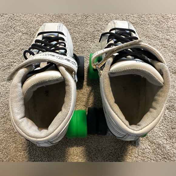 Riedell Cayman Roller Skates R3 - Picture 4 of 16